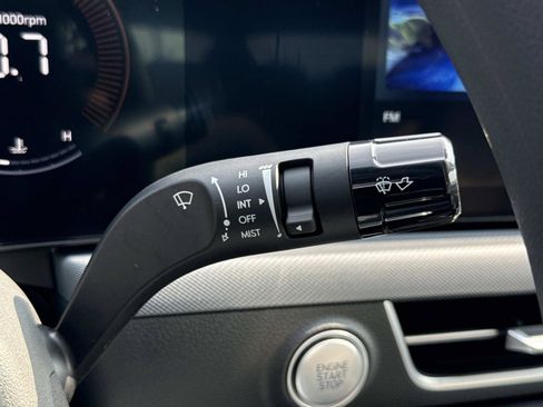 Certified 2025 Hyundai Sonata SEL AWD/4WD image 12