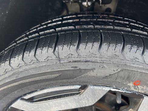 Certified 2023 Kia Telluride S w/ S Sunroof Package image 39