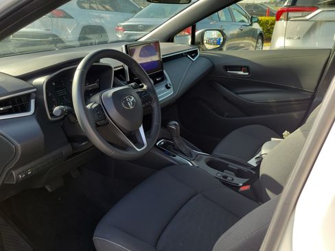 Used 2025 Toyota Corolla SE FWD image 19