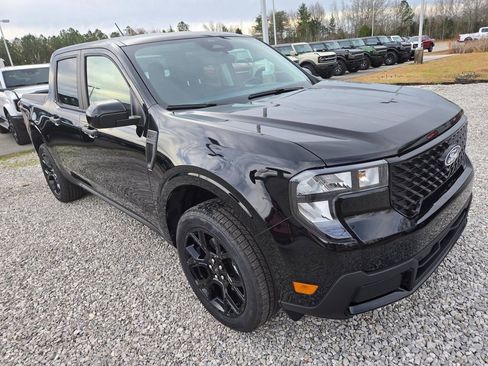 New 2026 Ford Maverick XLT w/ Black Appearance Package AWD/4WD image 2