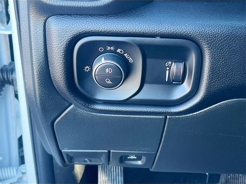 Used 2023 RAM 2500 Big Horn w/ Level 2 Equipment Group image 10