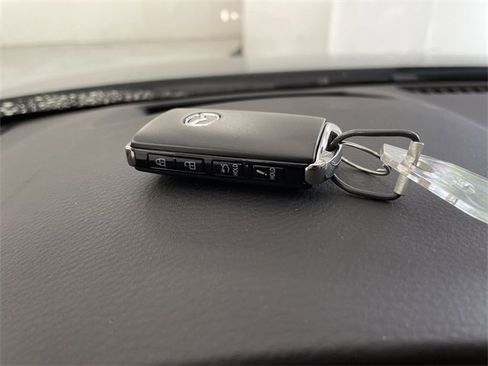 Certified 2025 MAZDA MAZDA3 2.5 Turbo Sedan w/Premium Plus image 30