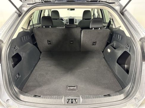 Used 2023 Ford Edge SE image 32