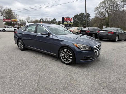 Used 2016 Hyundai Genesis 3.8 image 8