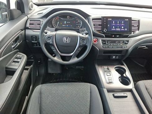 Used 2021 Honda Ridgeline Sport image 8