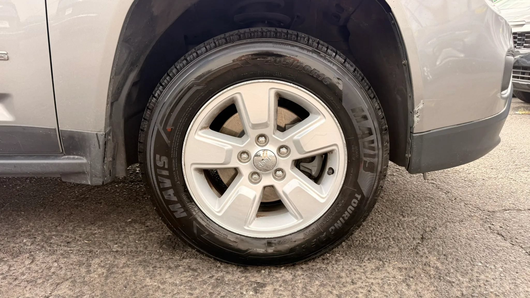 Used 2017 Jeep Compass Sport FWD image 27