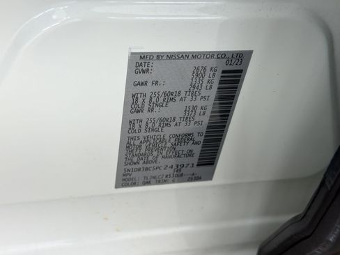 Used 2023 Nissan Pathfinder SV AWD/4WD image 22