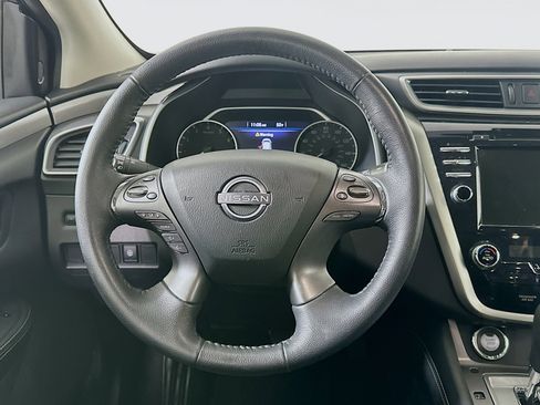 Used 2024 Nissan Murano SV image 17
