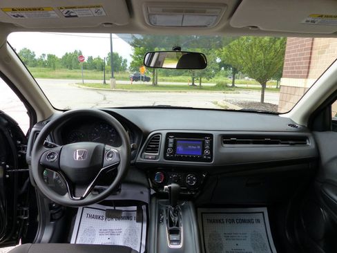 Used 2021 Honda HR-V LX image 33