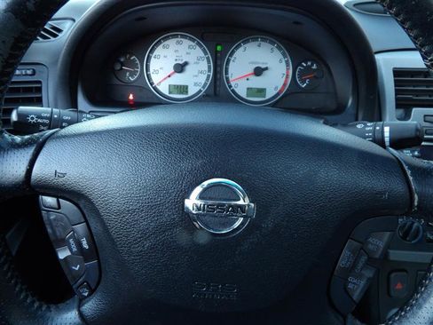 Used 2002 Nissan Maxima SE image 20