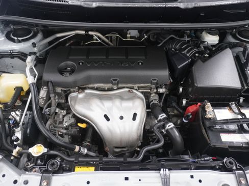 Used 2012 Toyota Matrix S image 23