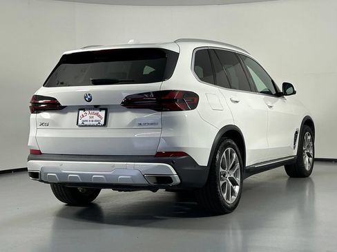 Used 2024 BMW X5 xDrive40i AWD/4WD image 7