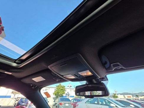 Used 2020 Dodge Challenger GT w/ Plus Package image 17