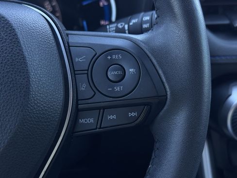 Used 2023 Toyota RAV4 SE image 26