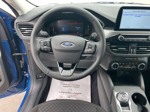 Used 2023 Ford Escape Active AWD/4WD image 23