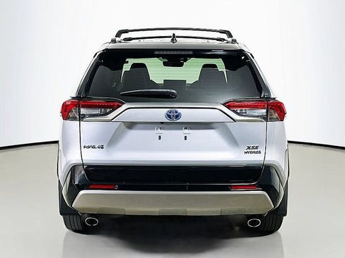 Used 2022 Toyota RAV4 XSE w/ XSE Grade Weather Package AWD/4WD image 6