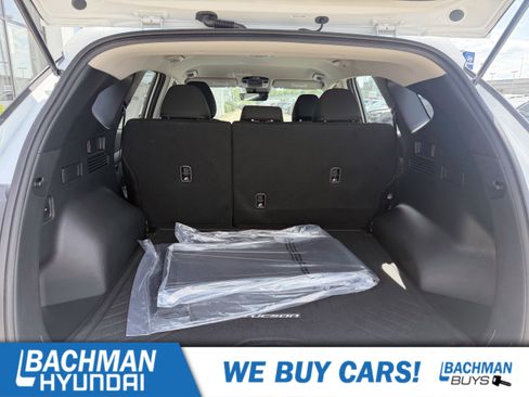 New 2026 Hyundai Tucson Blue SE AWD/4WD image 12