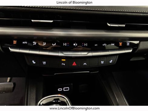 Used 2024 Cadillac XT4 Premium Luxury w/ Active Safety Package image 40