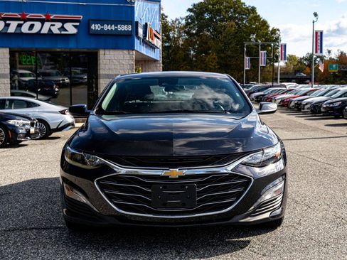 Used 2023 Chevrolet Malibu LT FWD image 2