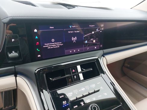 New 2026 Porsche Panamera 4 image 22