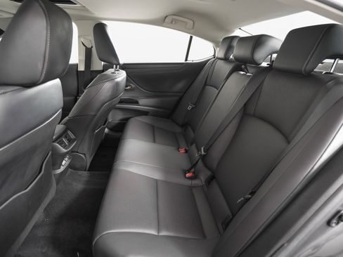 Used 2022 Lexus ES 350 image 13