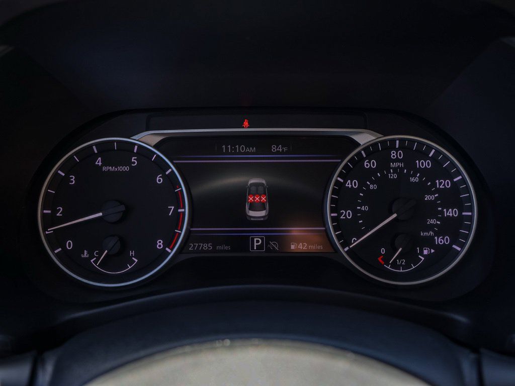 Used 2025 Nissan Sentra SV w/ Trunk Package FWD image 28