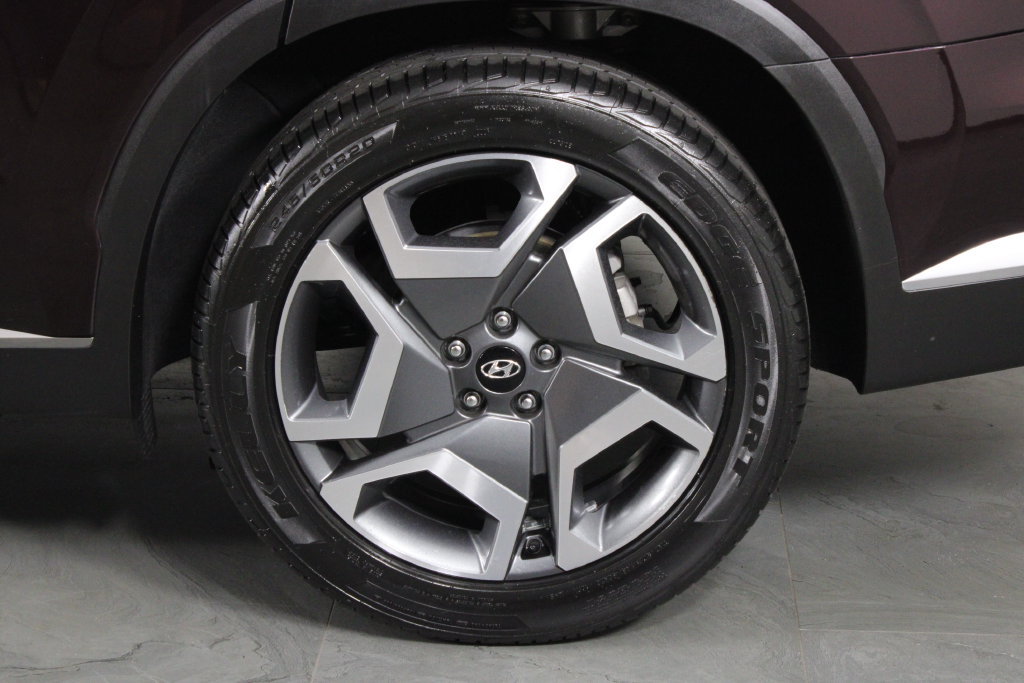 Certified 2024 Hyundai Palisade Limited FWD image 15