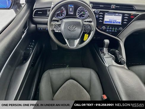 Used 2019 Toyota Camry LE FWD image 20