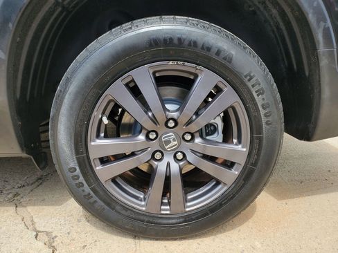 Used 2018 Honda Ridgeline Sport image 44