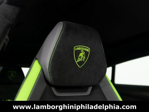 Used 2024 Lamborghini Urus Performante image 36