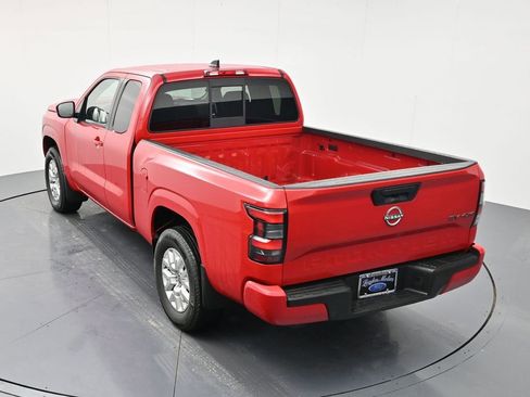 Used 2022 Nissan Frontier SV image 42