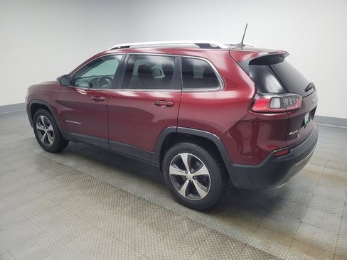 Used 2019 Jeep Cherokee Limited image 3