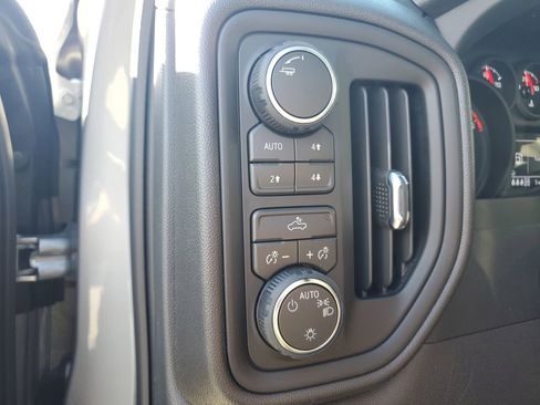 New 2026 Chevrolet Silverado 1500 Custom Trail Boss w/ LPO, Dark Essentials Package AWD/4WD image 22