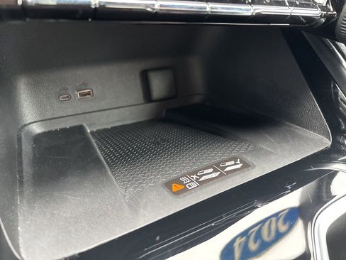 Certified 2024 Chevrolet Traverse Z71 w/ Enhanced Driving Package image 32