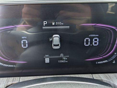 Certified 2024 Kia Telluride EX image 39