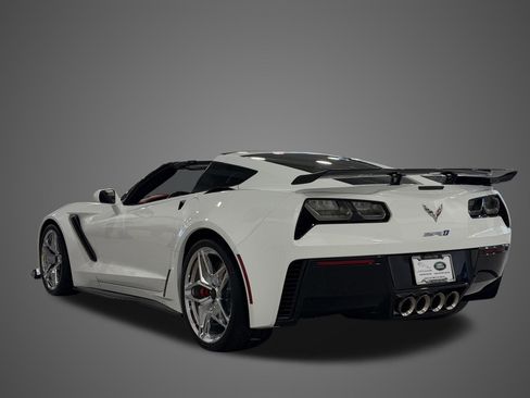 Used 2019 Chevrolet Corvette ZR1 RWD image 4