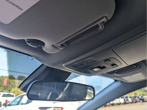 Used 2023 Toyota Camry SE image 27