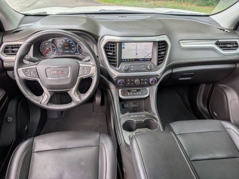 Used 2023 GMC Acadia SLT w/ Elevation Edition FWD image 32