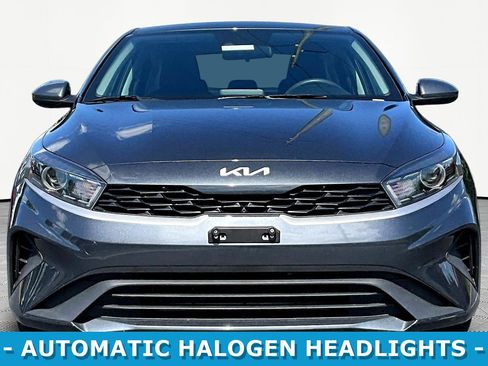 Used 2023 Kia Forte LXS FWD image 2