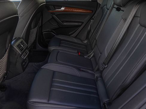 Used 2022 Audi Q5 2.0T Prestige image 28