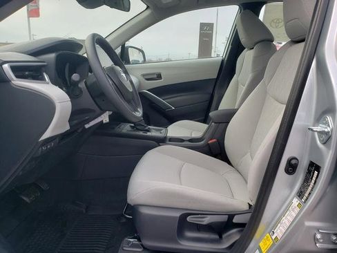 New 2026 Toyota Corolla Cross L image 10