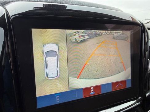 Used 2019 Chevrolet Traverse RS image 15