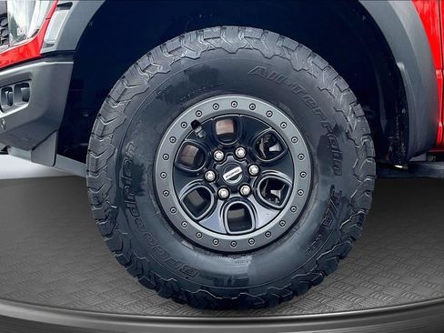 Used 2022 Ford F150 Raptor w/ Equipment Group 801A High AWD/4WD image 36
