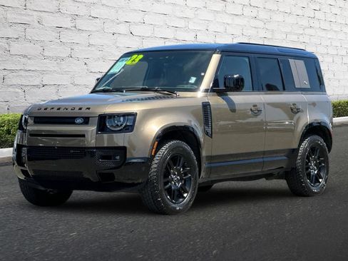 Used 2023 Land Rover Defender 110 X-Dynamic SE AWD/4WD image 8