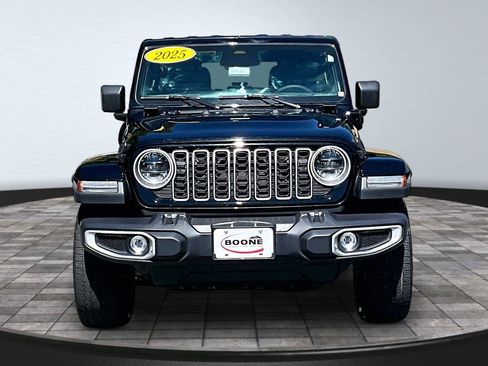 Certified 2025 Jeep Wrangler Unlimited Sahara AWD/4WD image 2