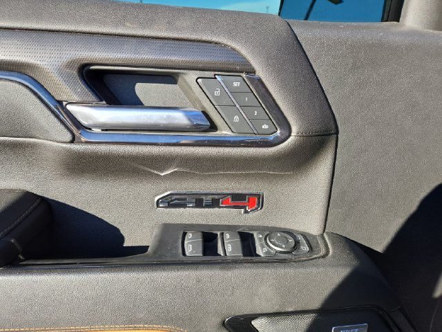 Used 2022 GMC Sierra 1500 AT4 w/ AT4 Premium Package AWD/4WD image 16