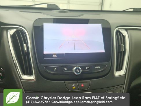 Used 2024 Chevrolet Malibu LT image 25