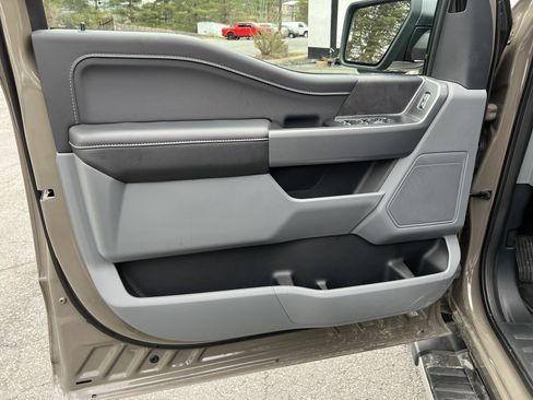 New 2025 Ford F150 XLT w/ Equipment Group 302A MID image 9