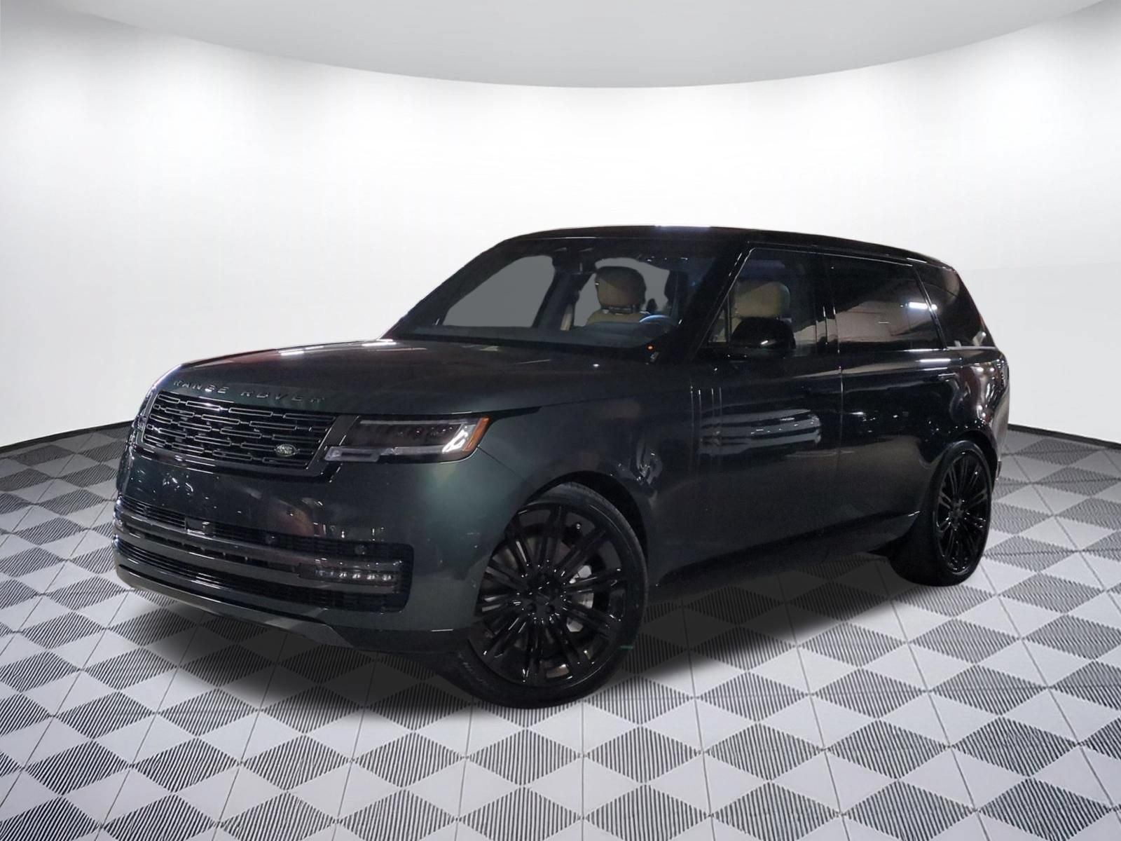New 2026 Land Rover Range Rover Long Wheelbase SE AWD/4WD image 1