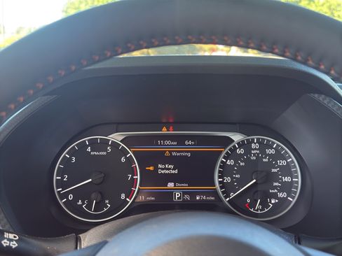 New 2025 Nissan Sentra SR image 22